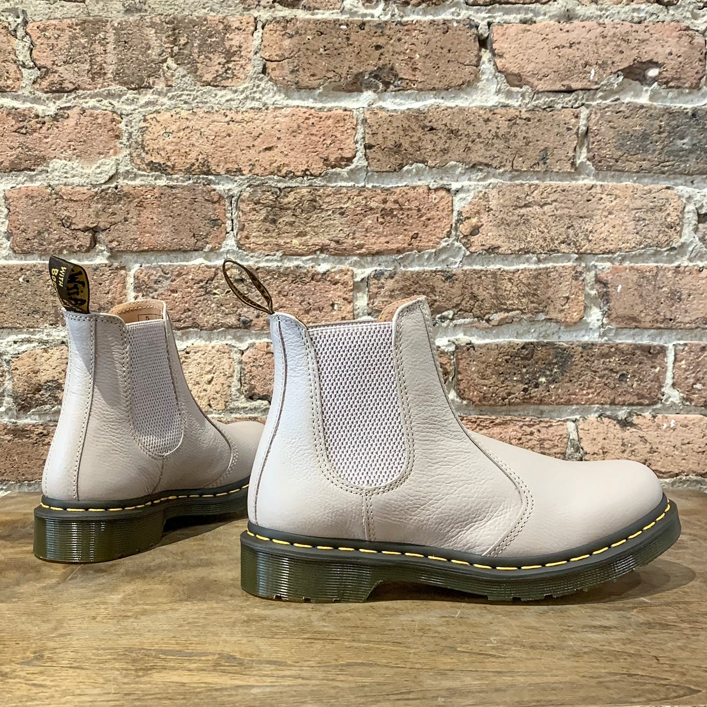 2976 Vintage Taupe Chelsea Boot