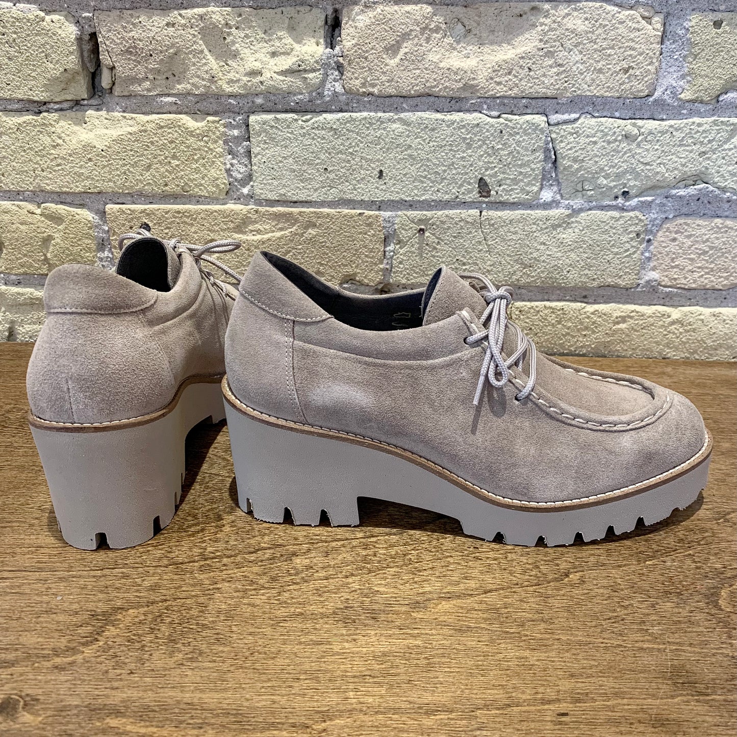Softwaves 9.25.01 Isa Platform Loafer