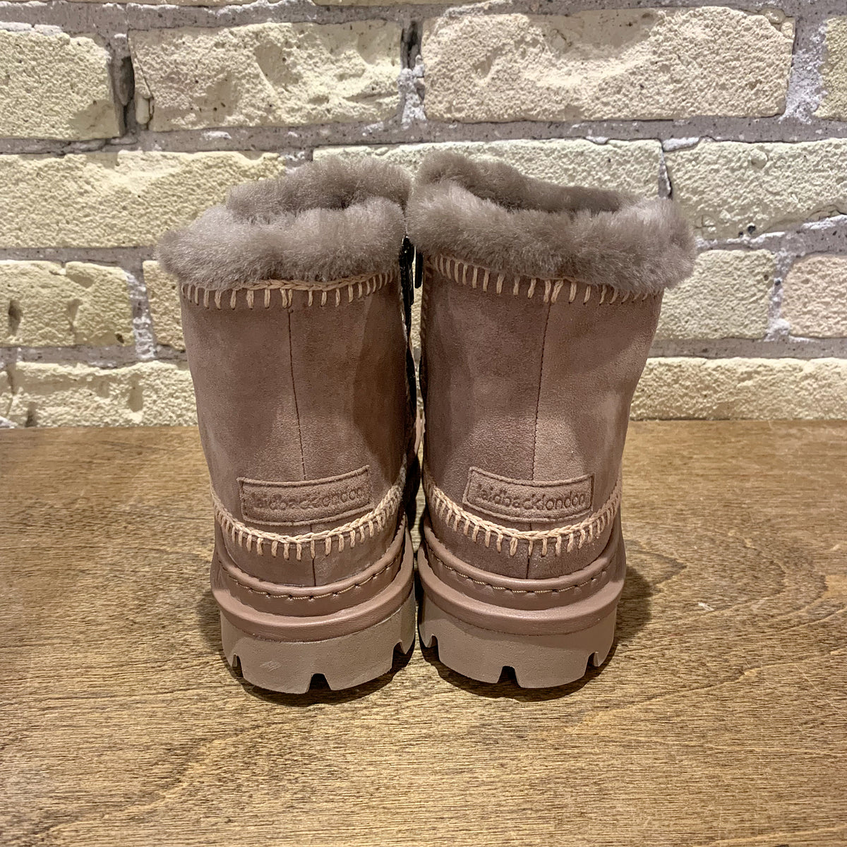 Laidback London Setsu 4.0 Crochet Camel Beige