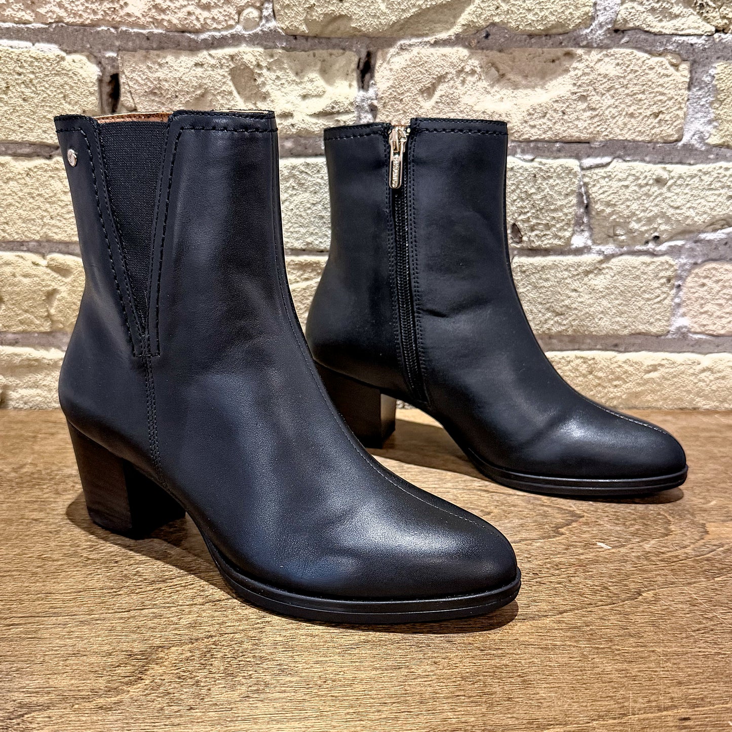 Pikolinos Zamora Chelsea Boot