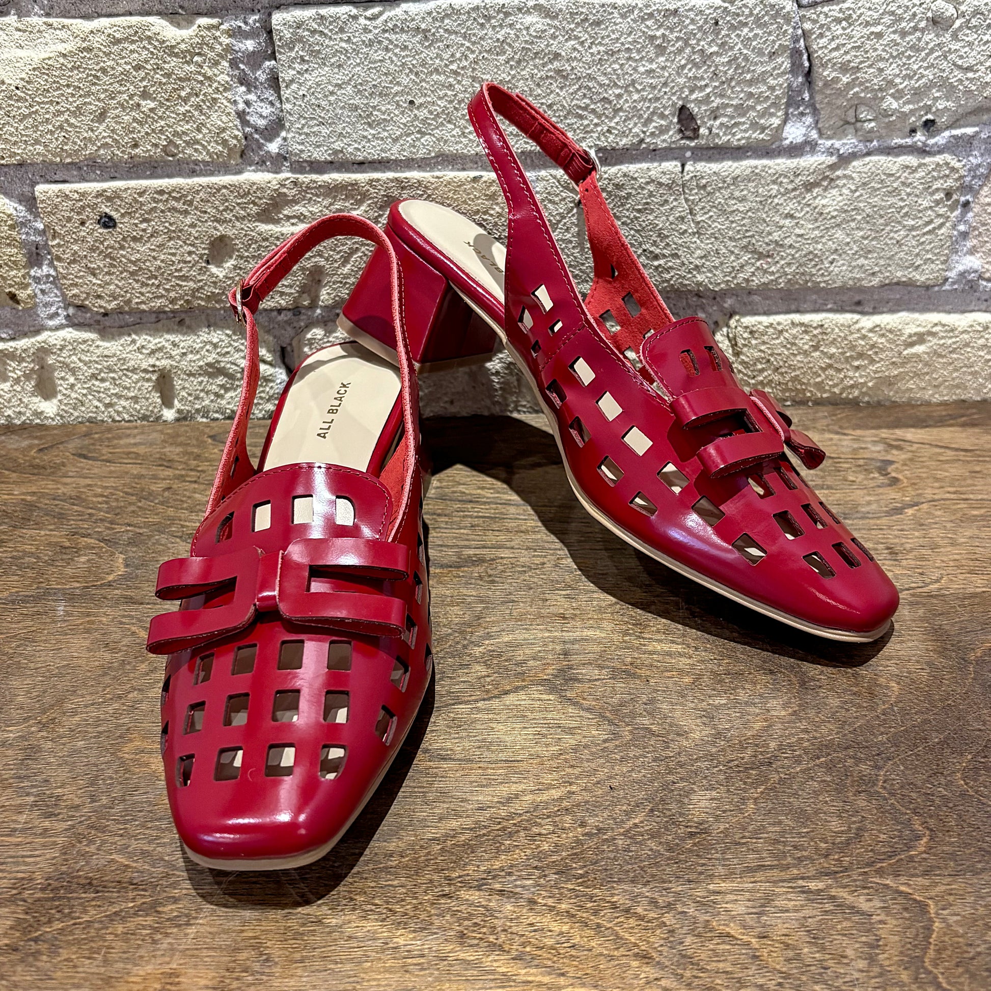 ALL BLACK CC Block Pump Red - shoostore