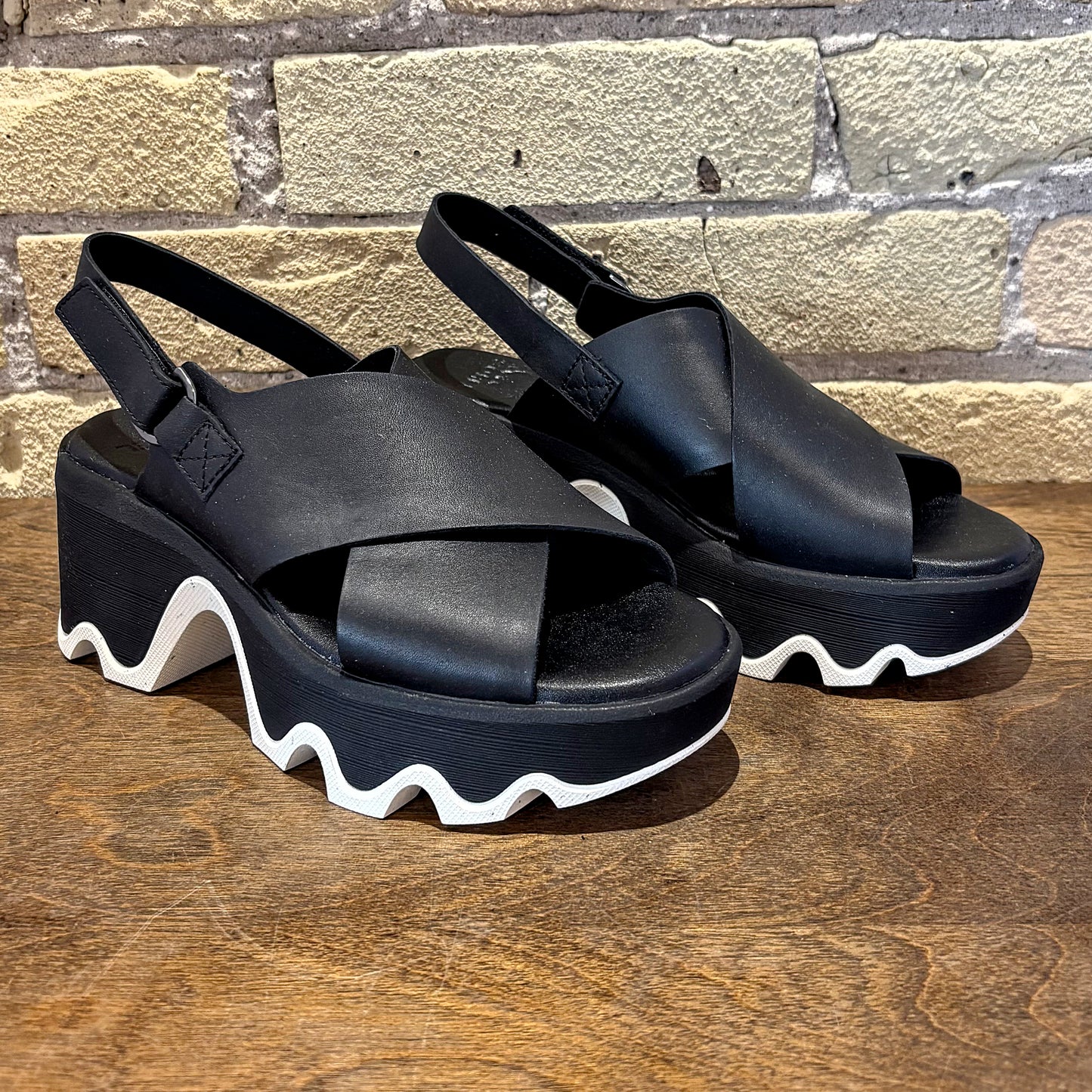 Sorel Kinetic™ Aura Slingback Women's Sandal - shoostore