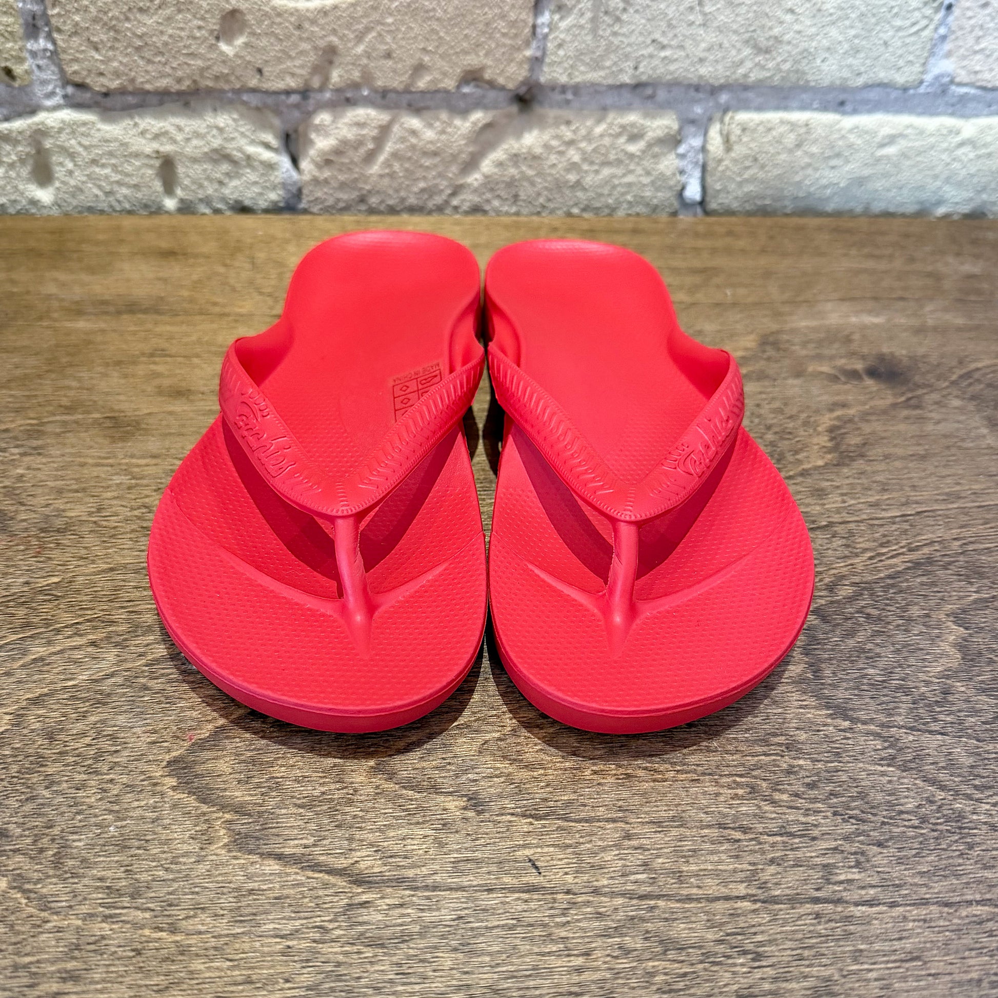 Archies Chili Red - Arch Support Flip Flops - shoostore
