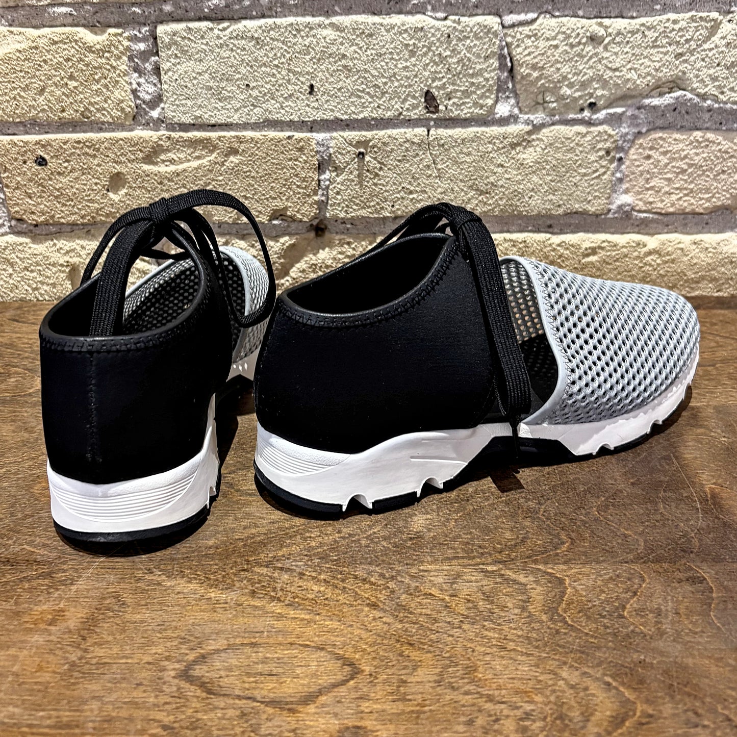 ALL BLACK Amazing Mesh Grey