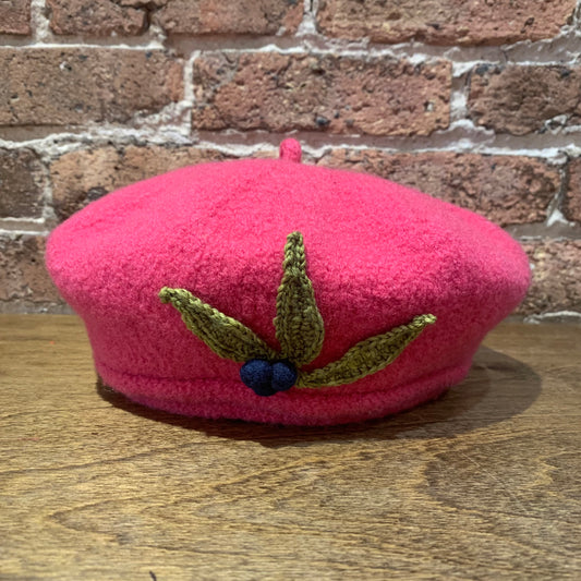 dot.s Wool Beret Hot Pink w/embellishment