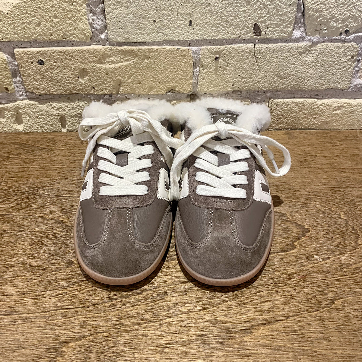BACK 70 Easter FL Taupe Butter