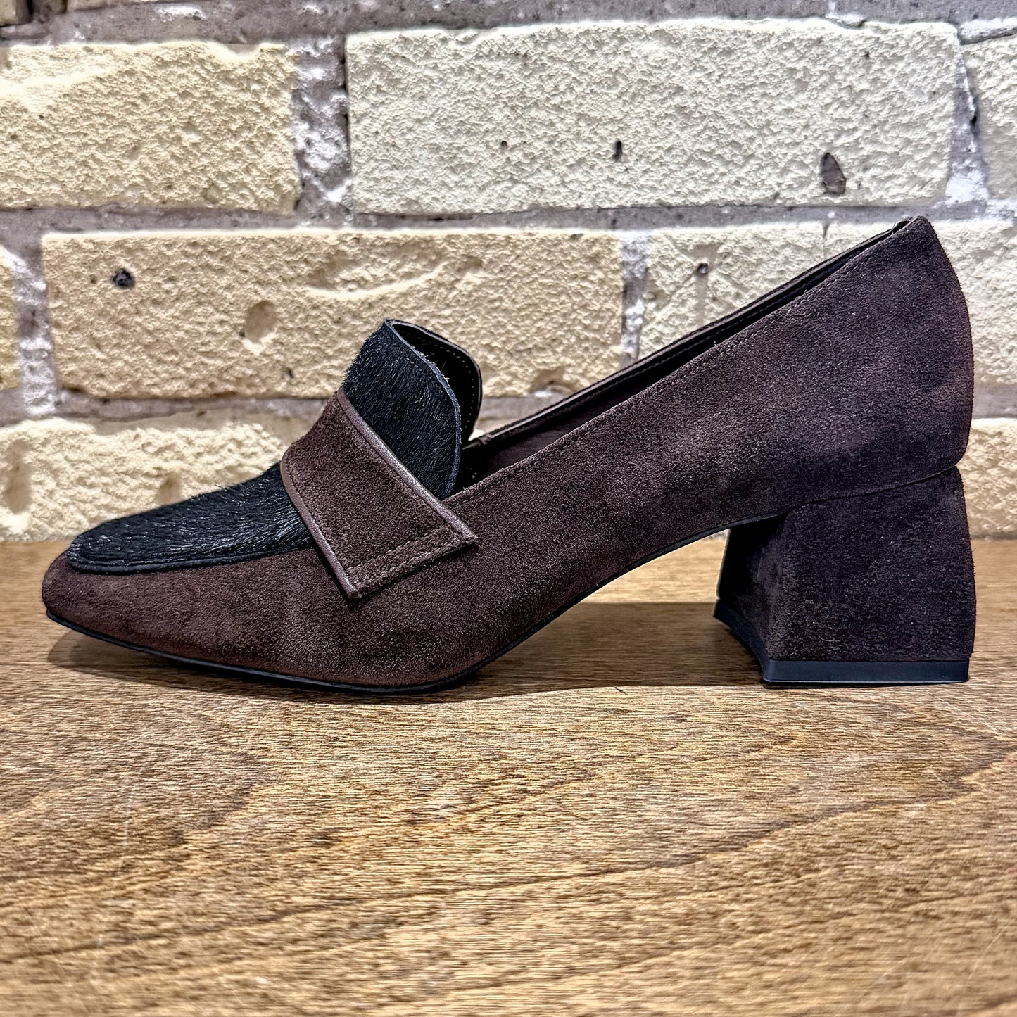 All Black Wild Block