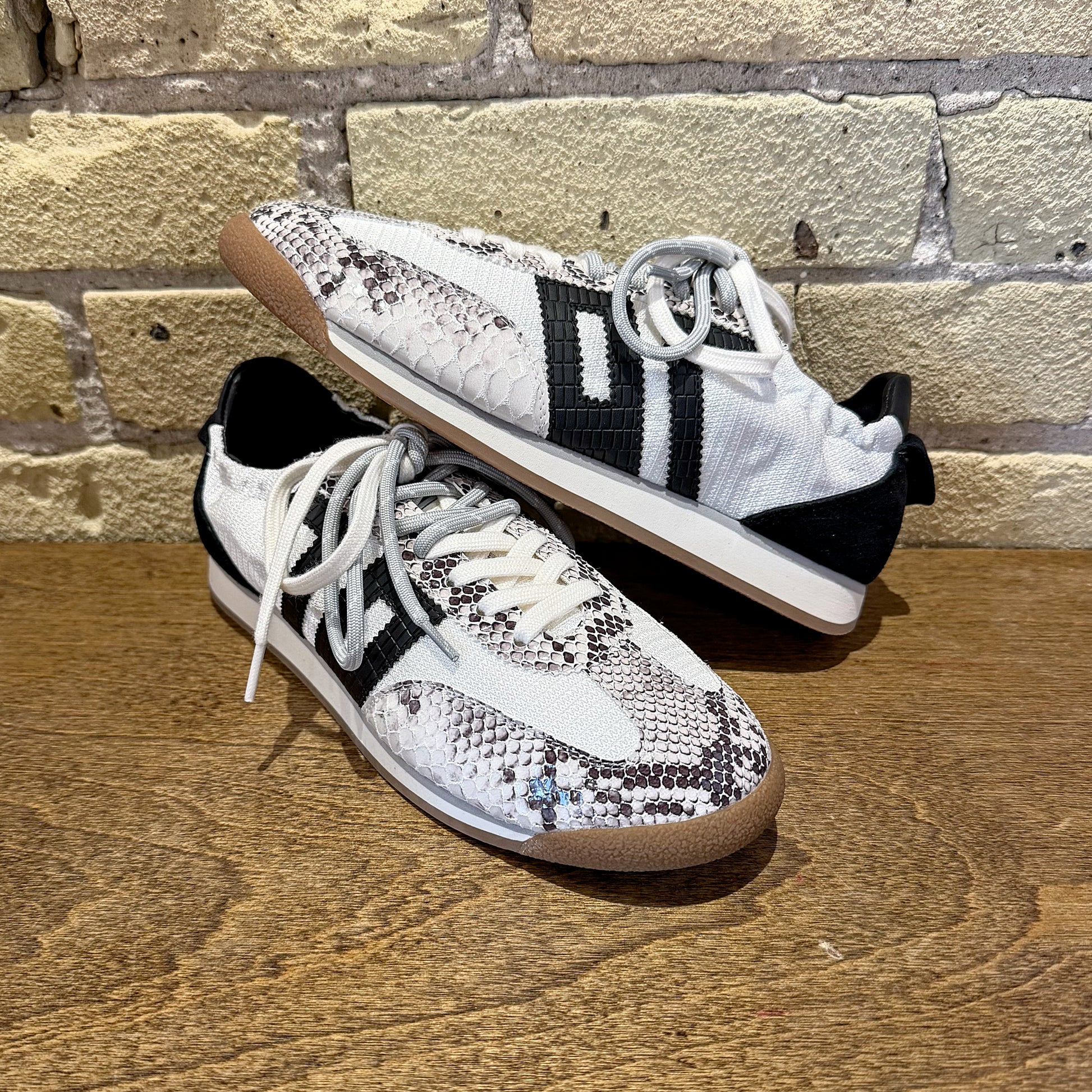 BACK 70 Rocket White/Stone - shoostore