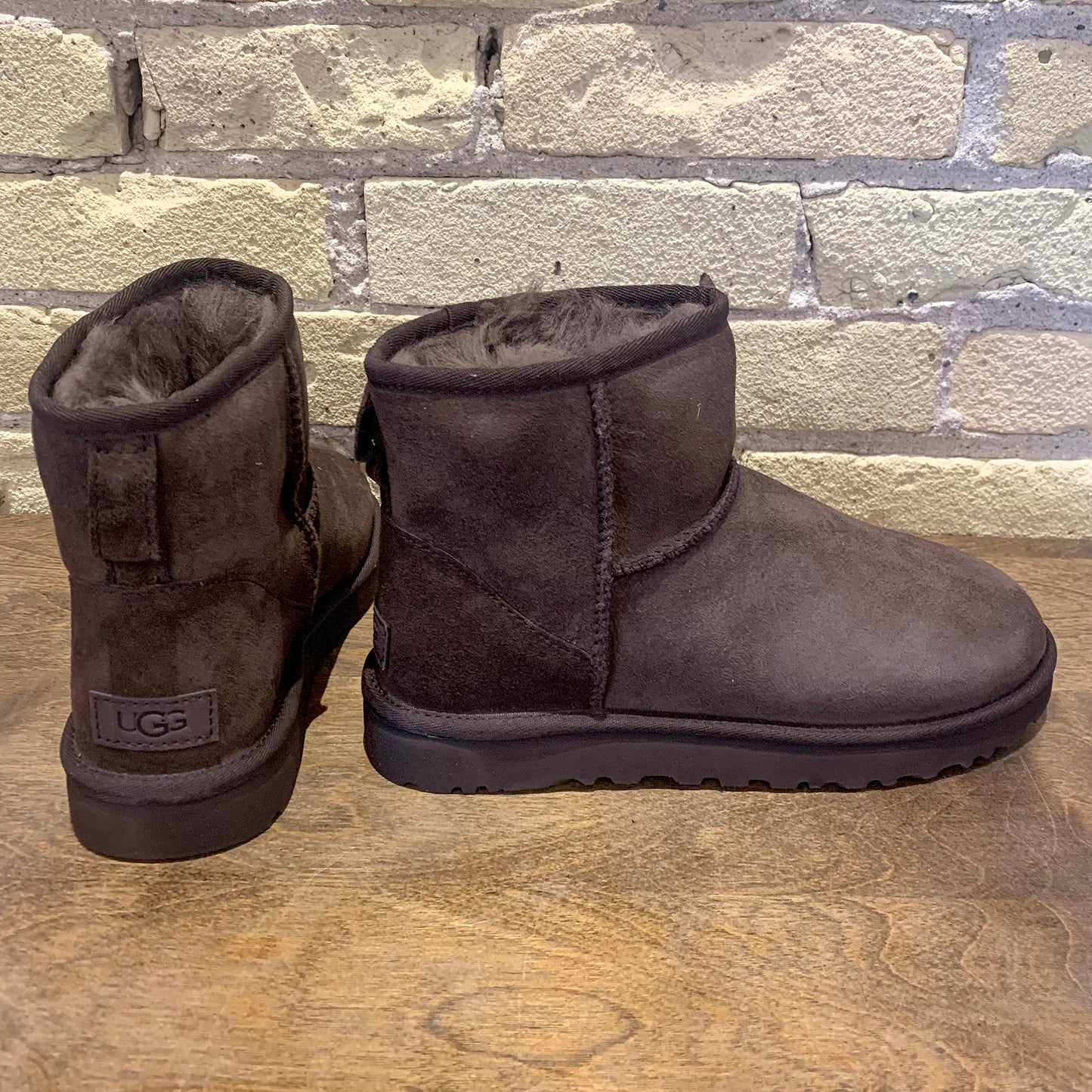 UGG Women's Classic Mini II