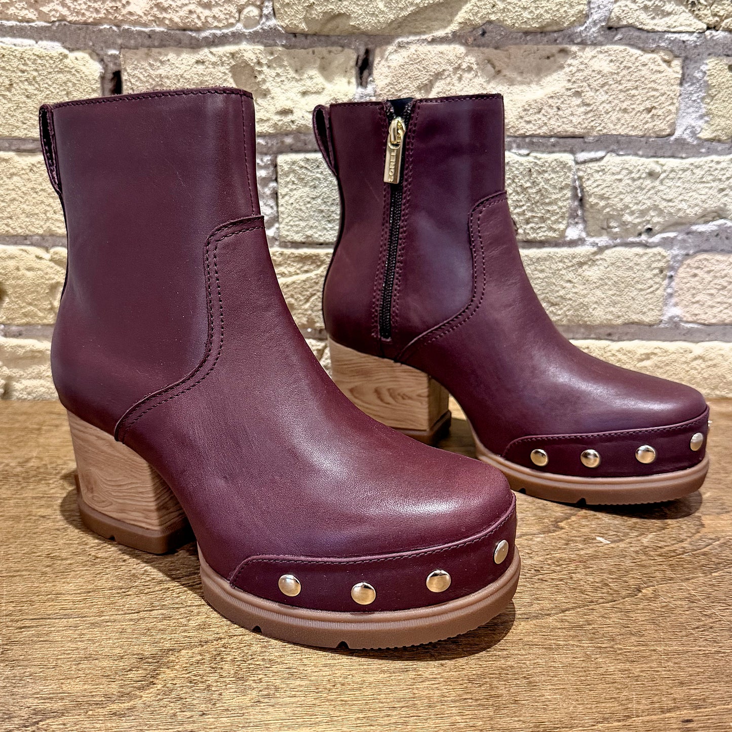 Sorel Roam’n™ Zip Boot Red Lodge