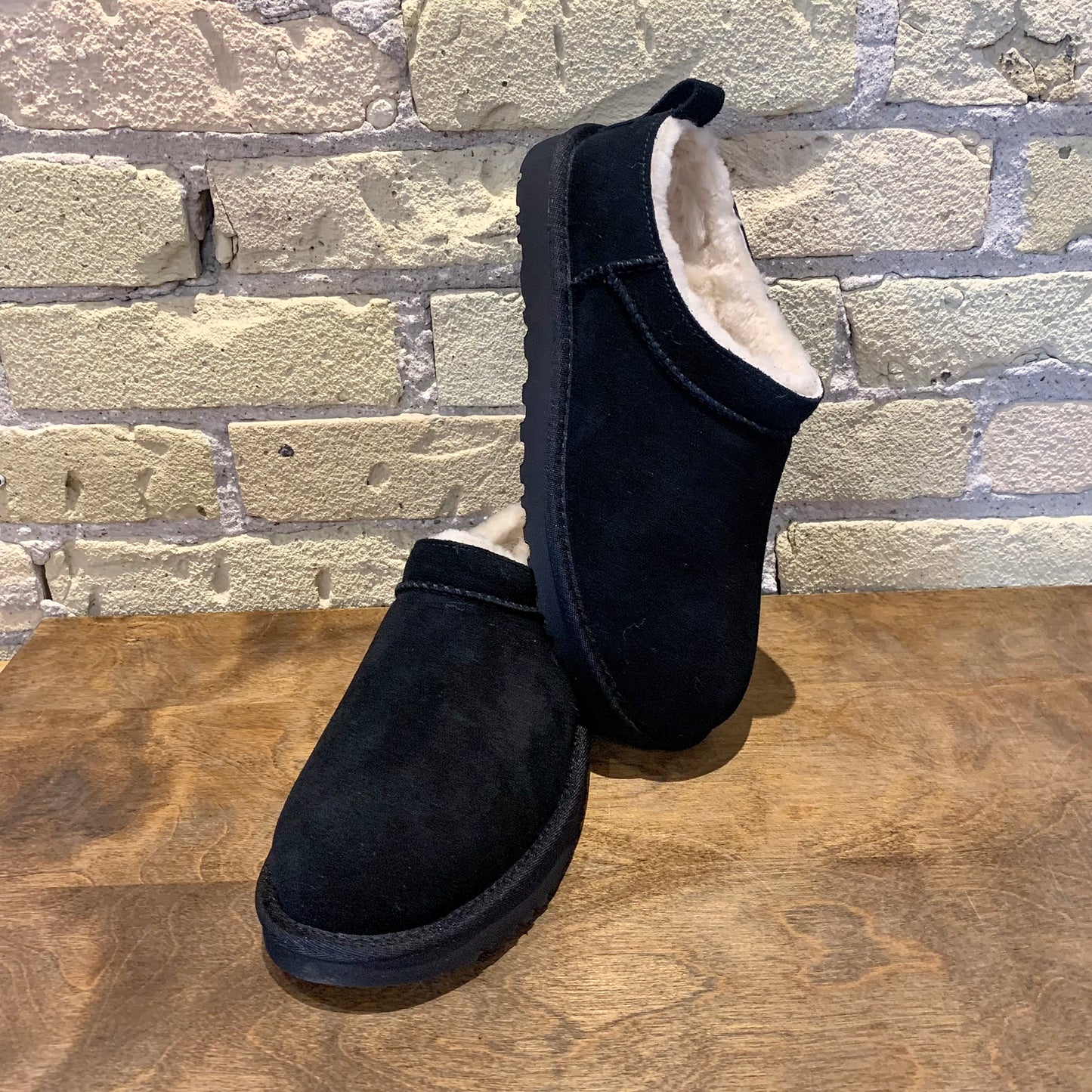 UGG Women's Classic Micro Clog