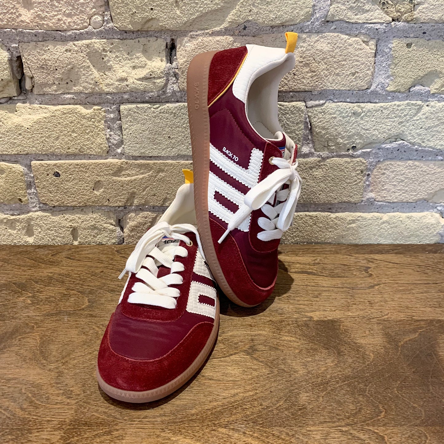BACK 70 Ghost N Wine Yellow Milk