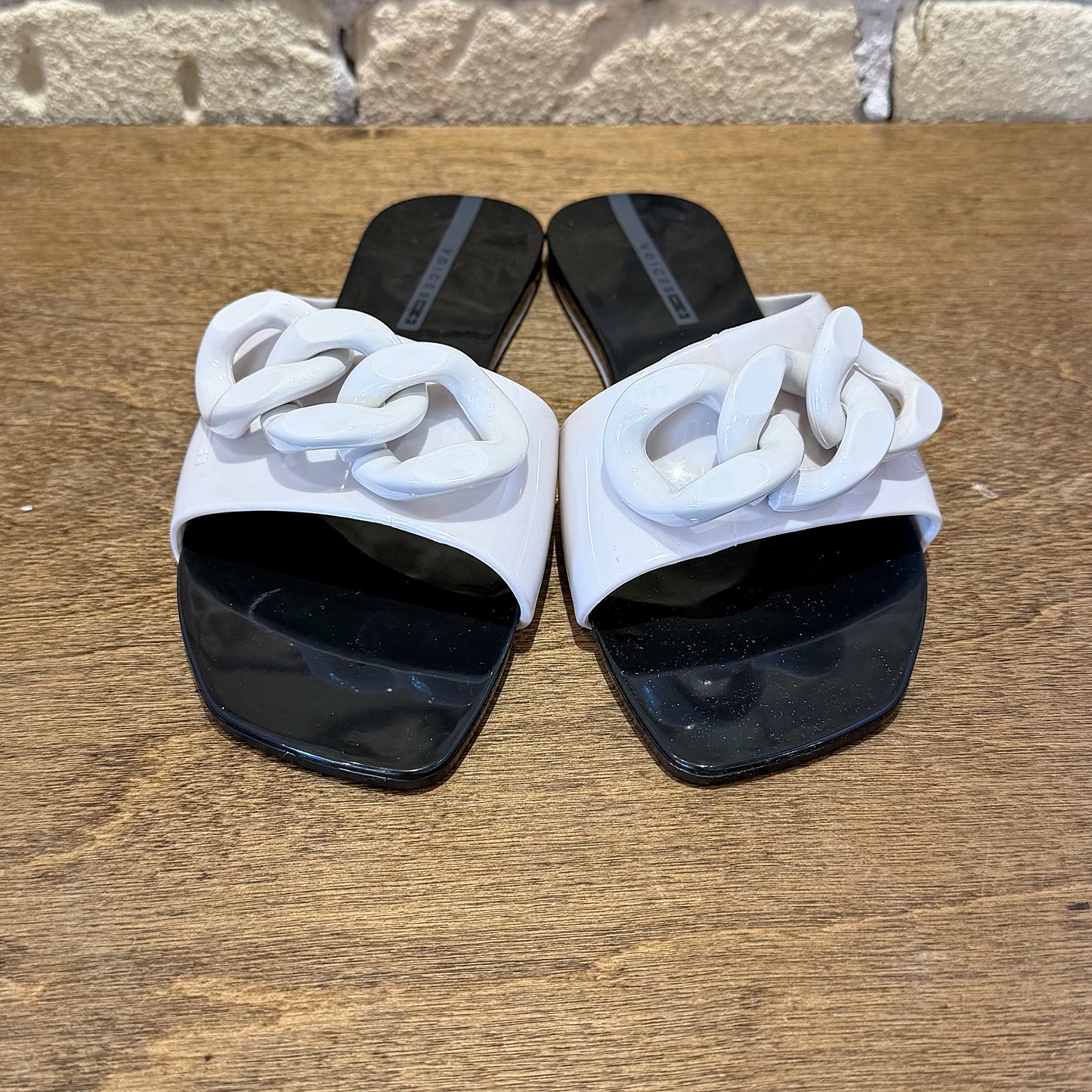 Voices Avolto Corrente Black/Off White - shoostore