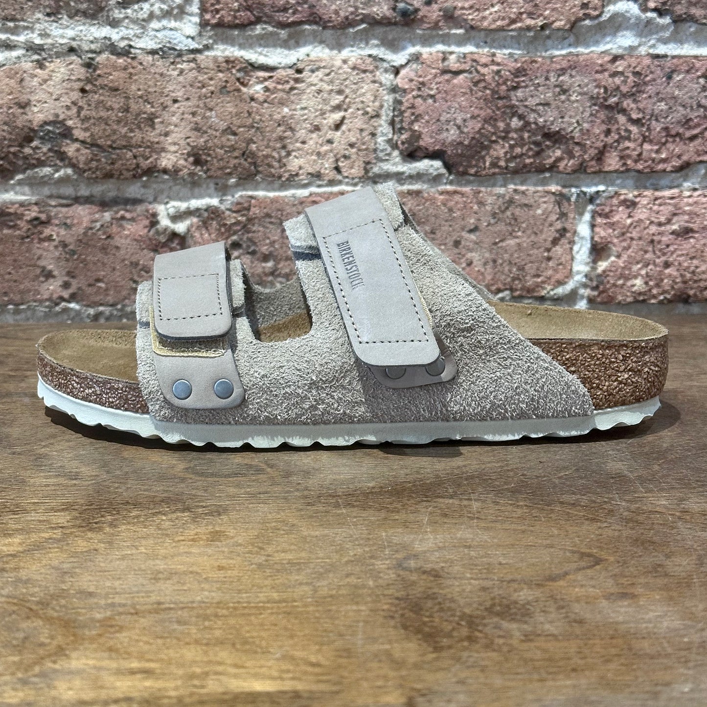 Birkenstock Uji Taupe Suede