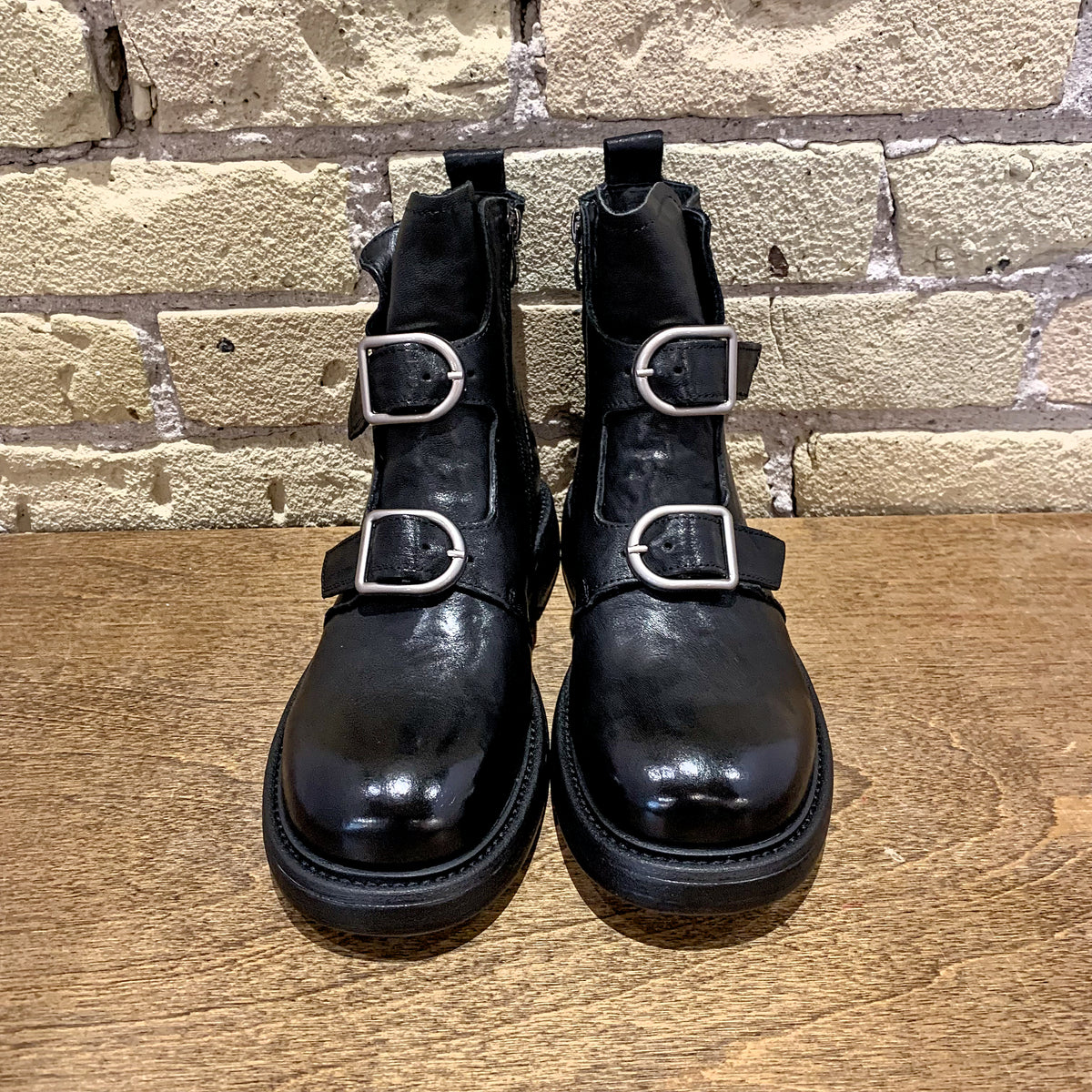 ALL BLACK The Buckle - shoostore