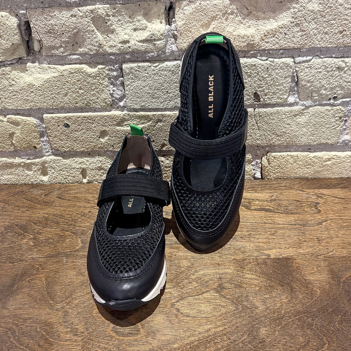 ALL BLACK MJ Mesh Sneak Black