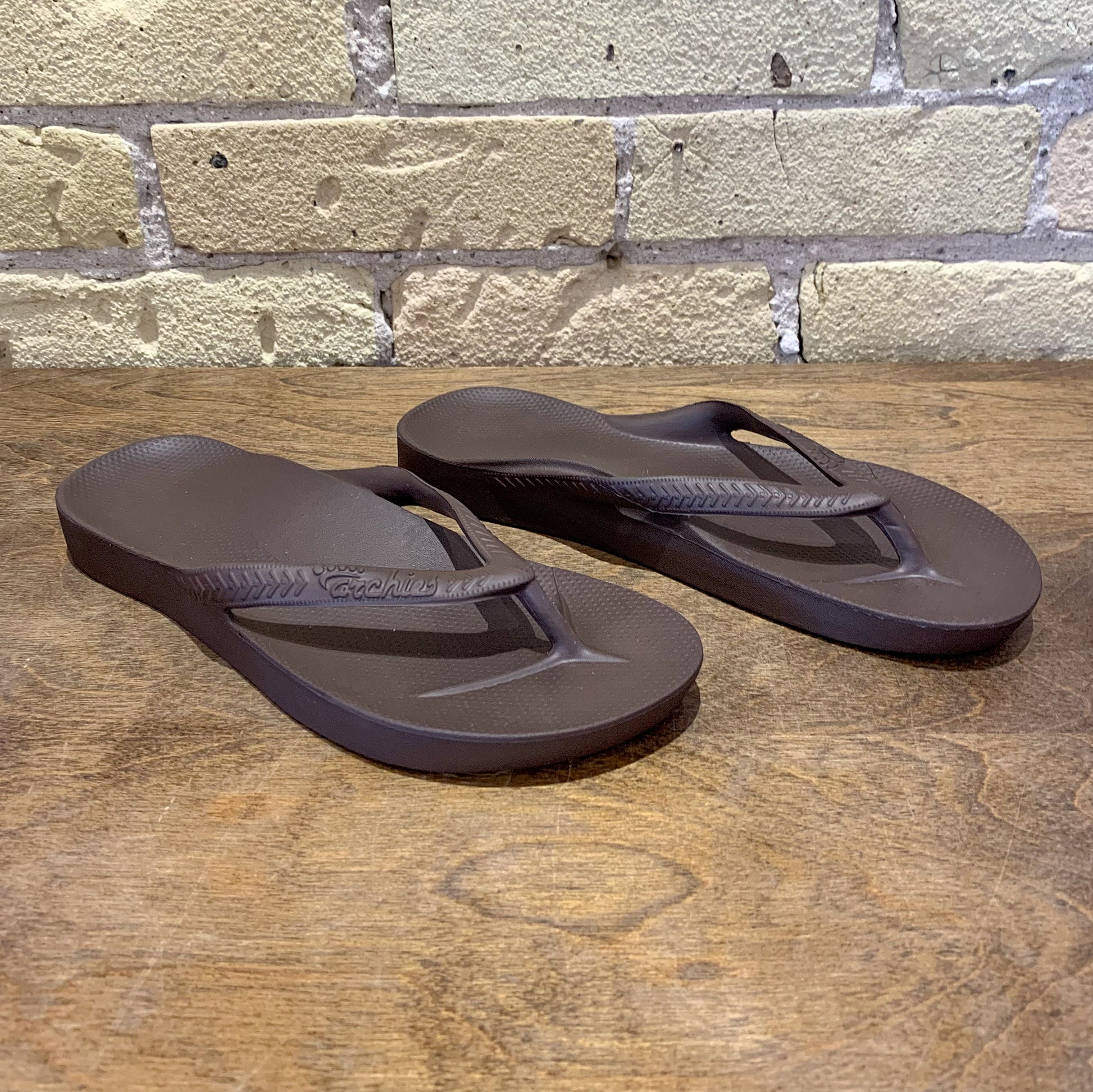 Archies Brown - Arch Support Flip Flops - shoostore