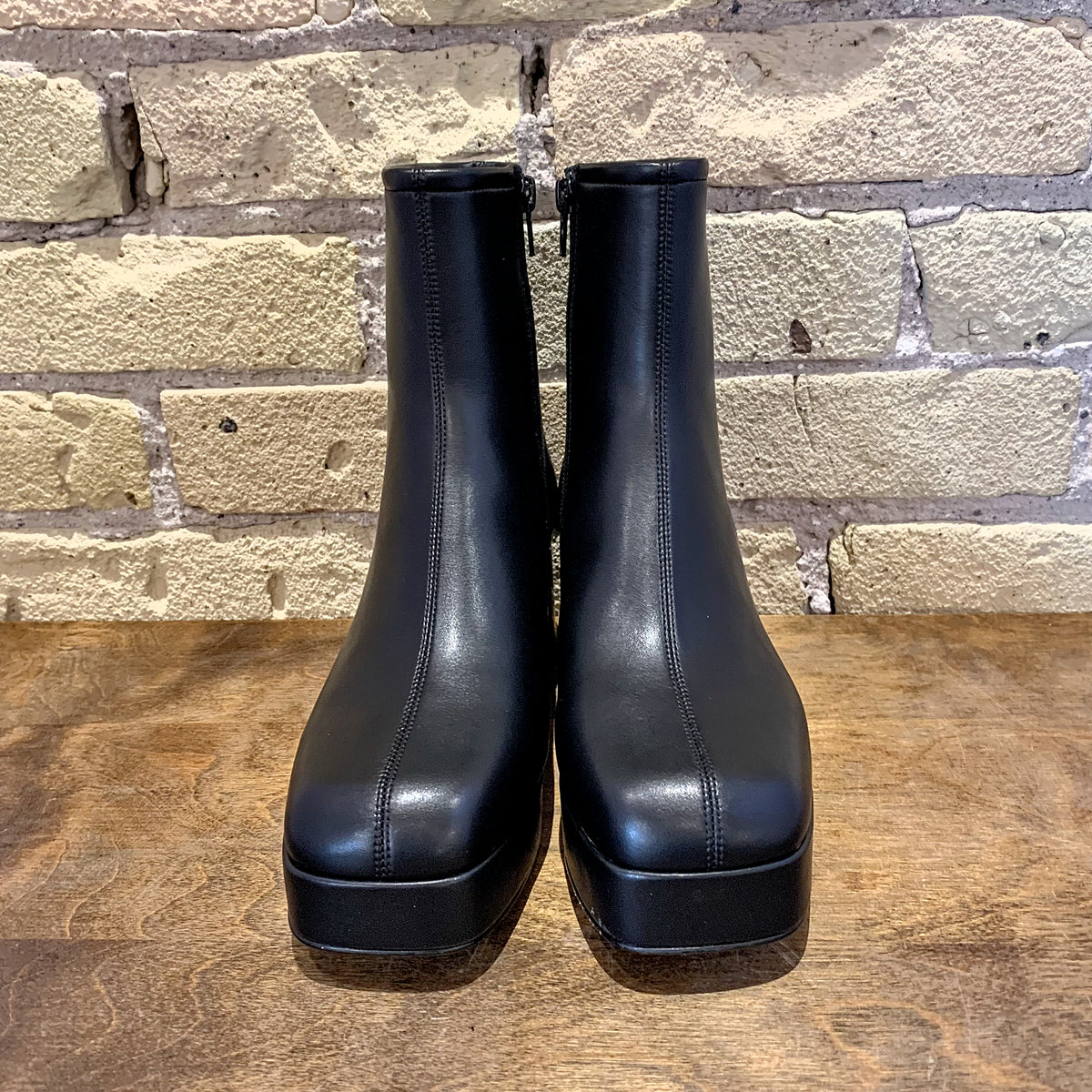 Jeffrey Campbell Capacity-2 - shoostore