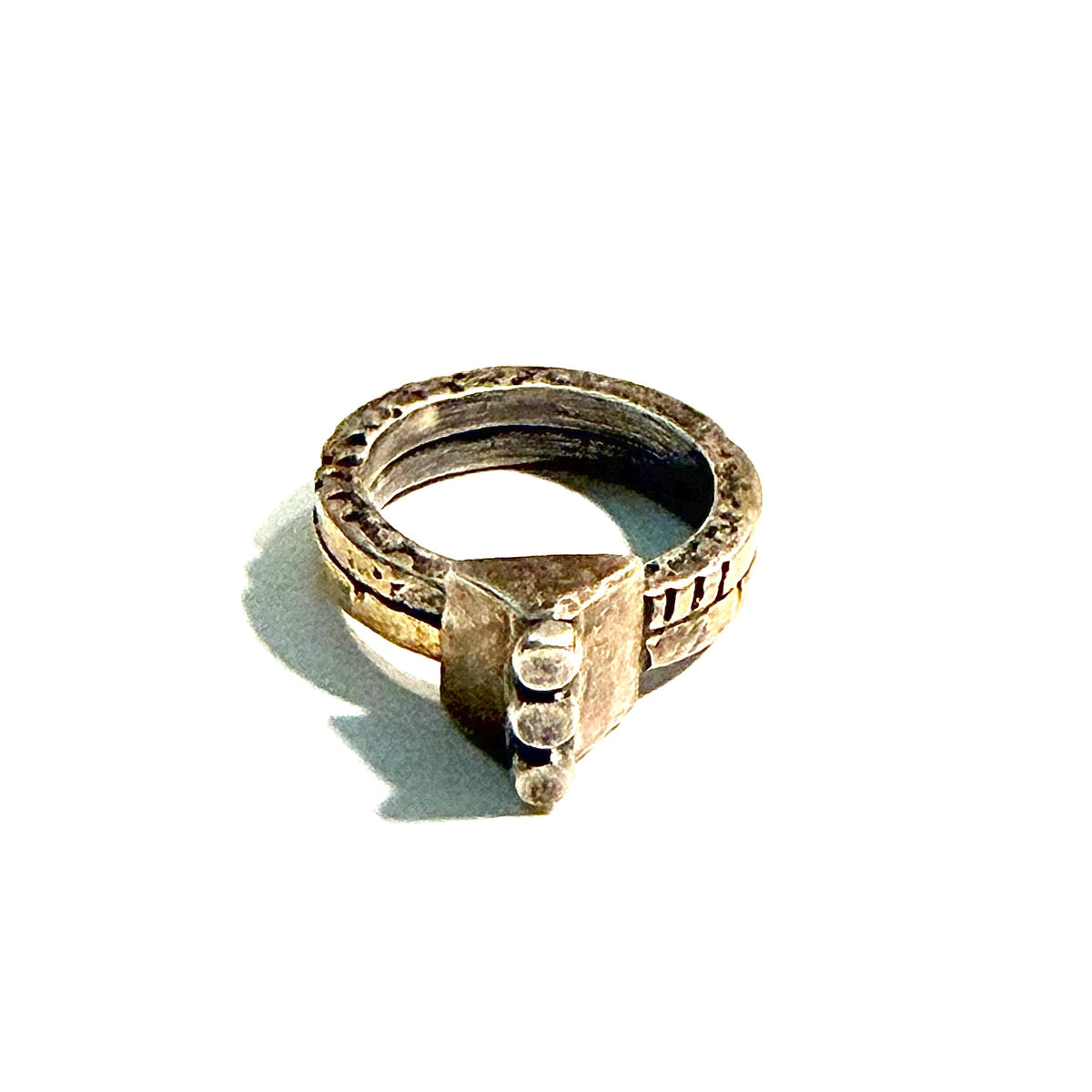 Sable Design R104