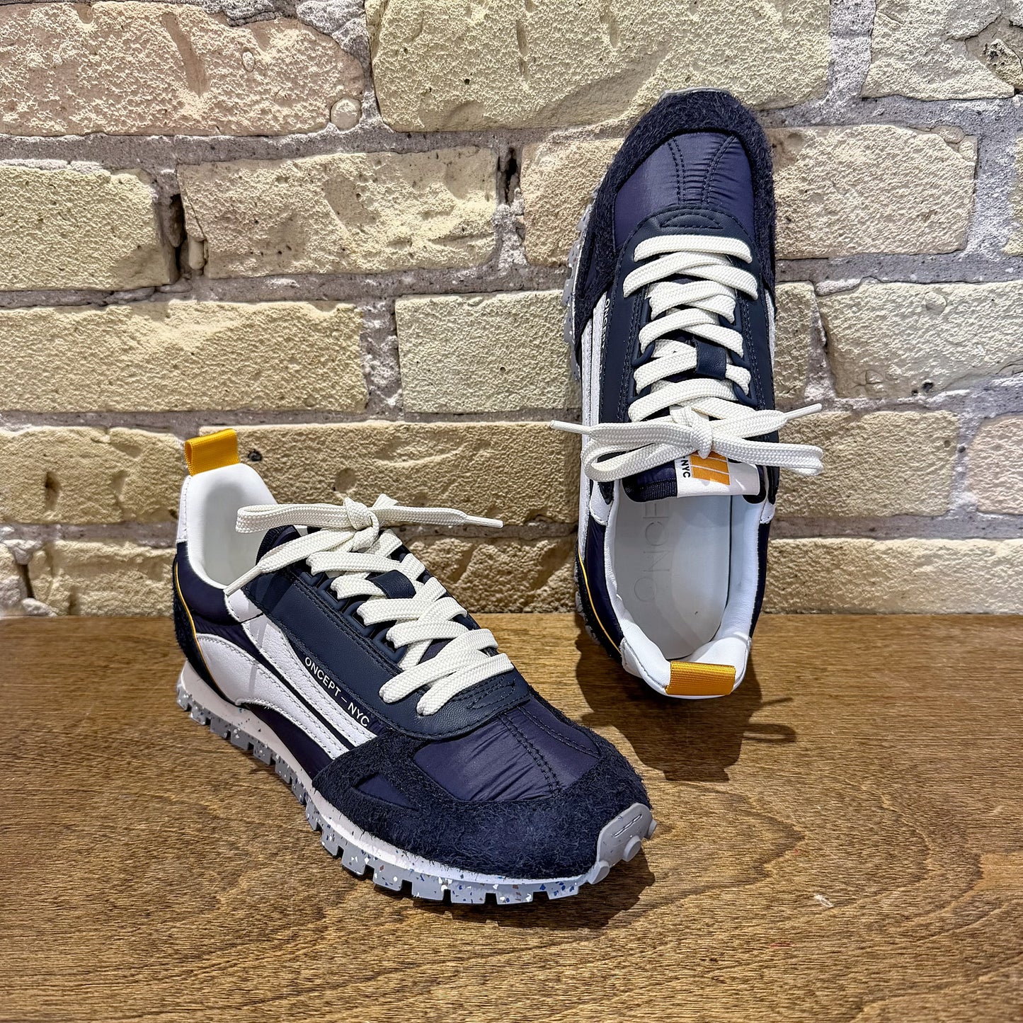 Oncept Toronto Indigo