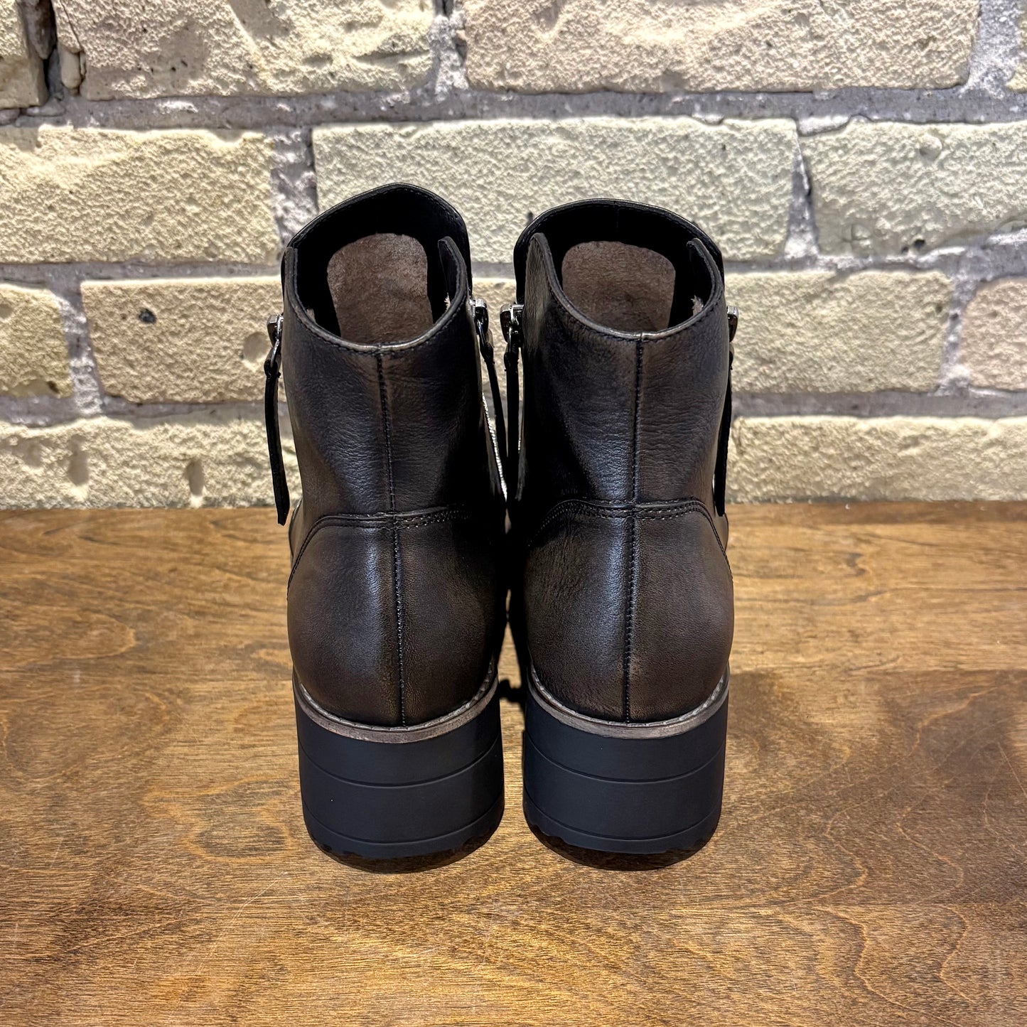 Silent D Nene Smokey Black