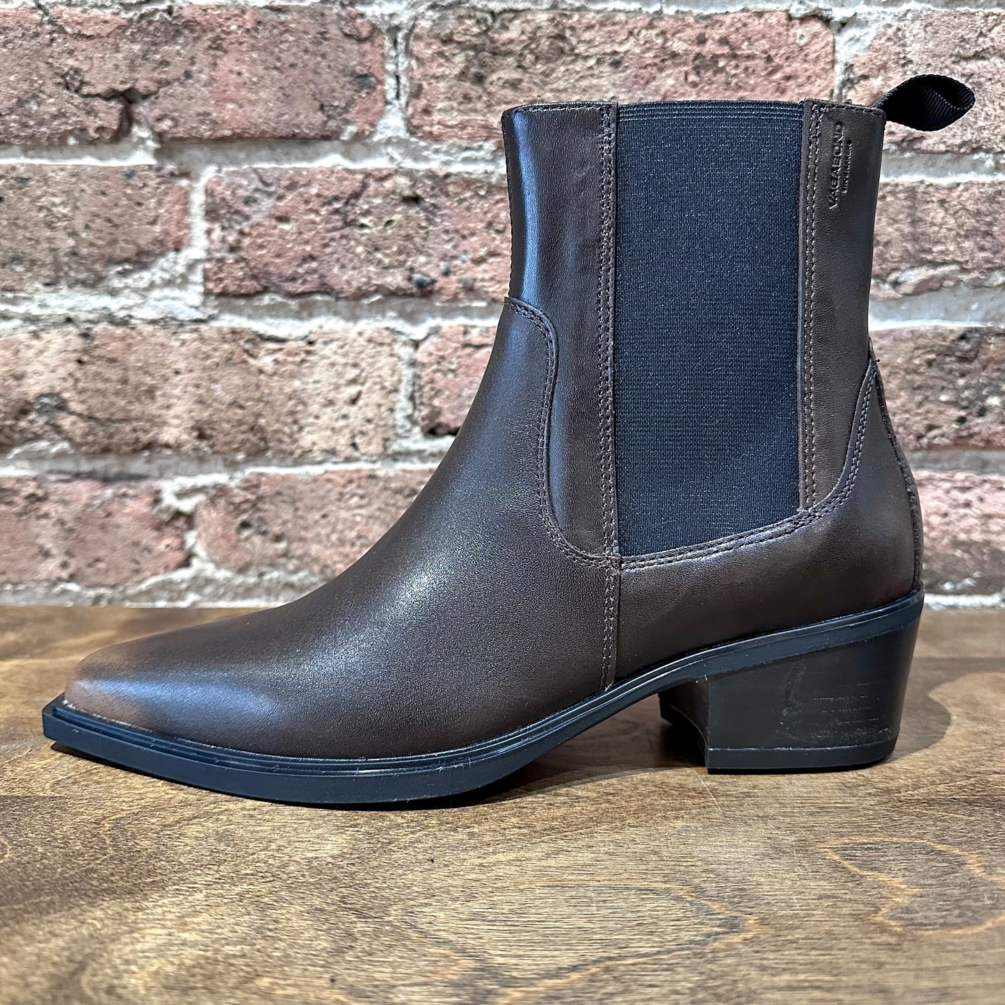 Vagabond Kelsey Heeled Chelsea Boots