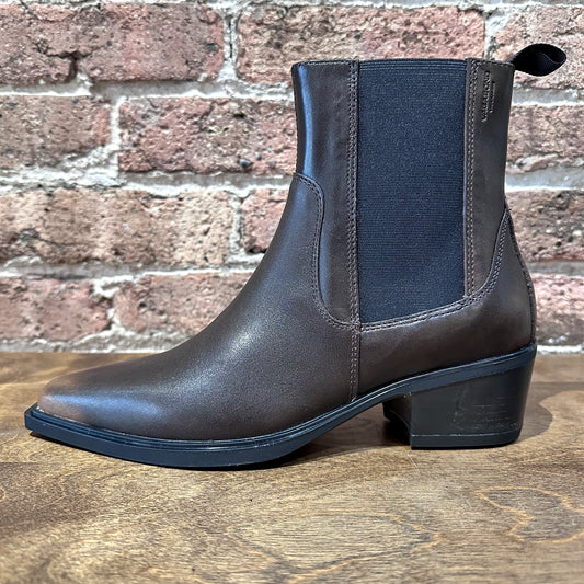 Vagabond Kelsey Heeled Chelsea Boots