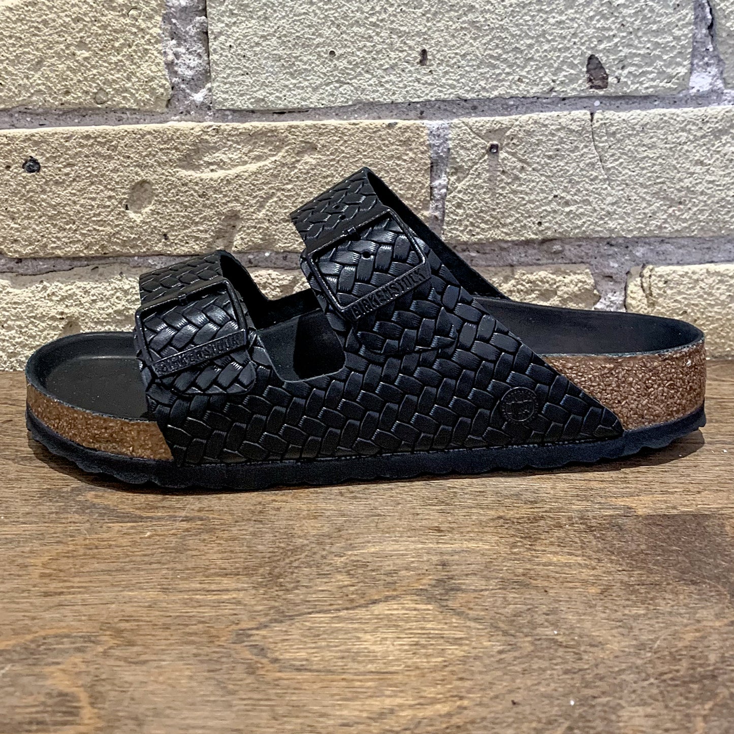 Arizona Woven Embossed Black Leather - shoostore