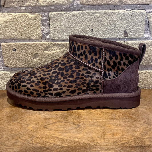 UGG Women's Classic Ultra Mini Caspian