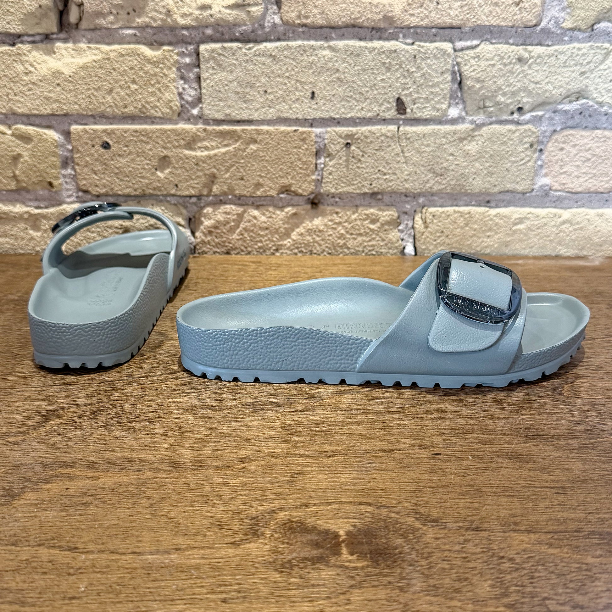 Madrid Big Buckle EVA Pure Sage - shoostore