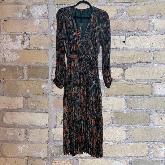 Current Air Floral Midi Dress Green