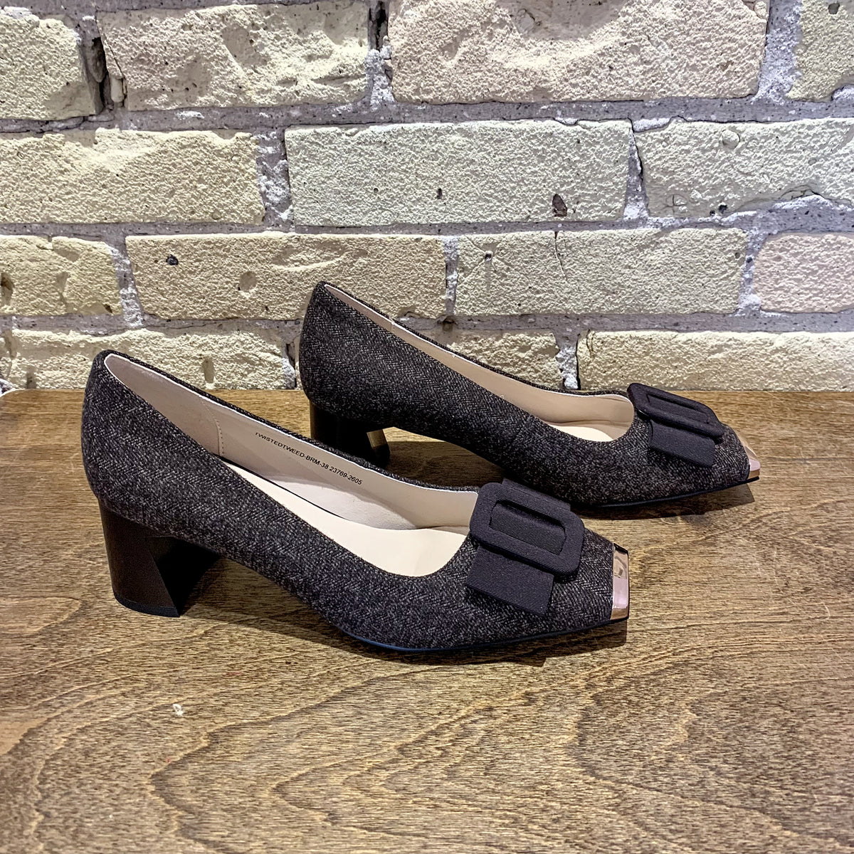 Azura Twisted Tweed