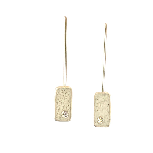 Effortless Effortless Wire Drop Earring With Diamonds