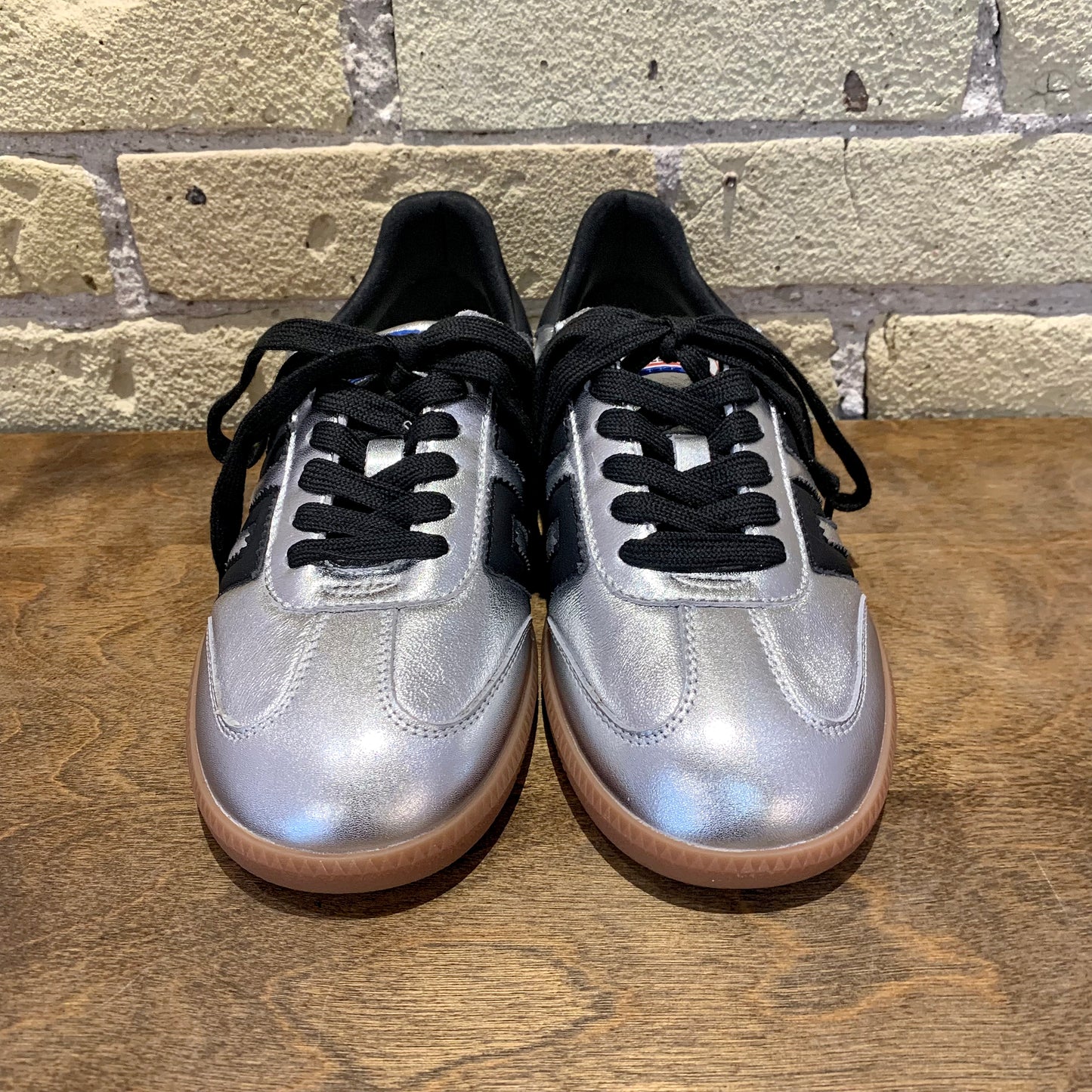 BACK 70 Cloud NM Silver Black