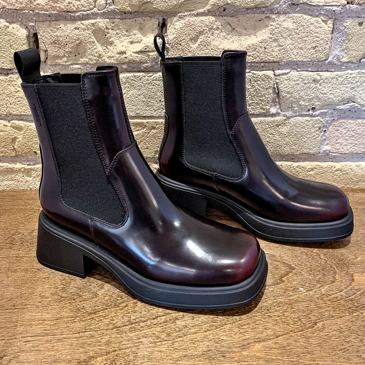 Vagabond Dorah Chelsea Boot