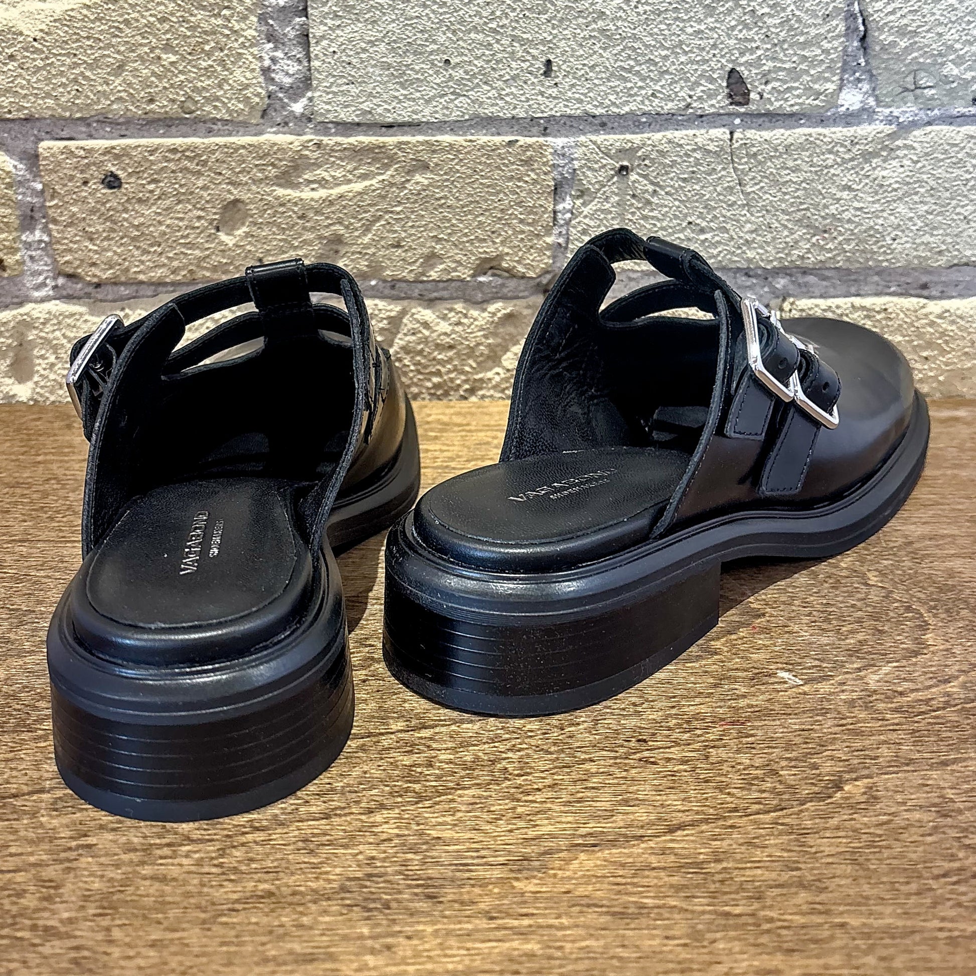 Vagabond Ellis Mule Black - shoostore