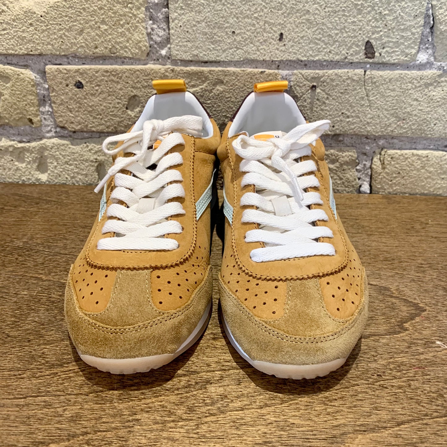 Oncept Stockholm Caramel