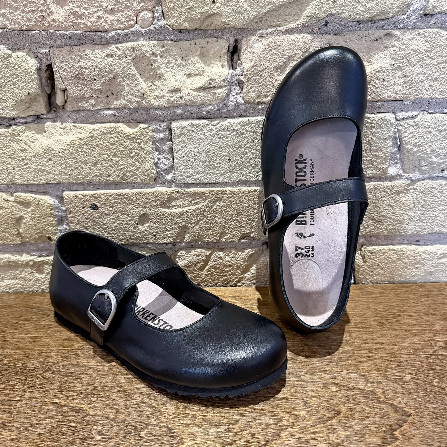 Birkenstock Santa Clarita Black