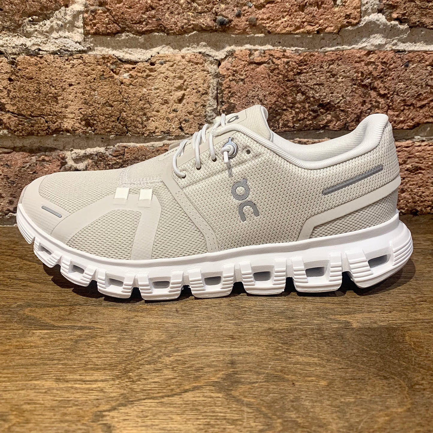 Cloud 6 Women's Pearl | White