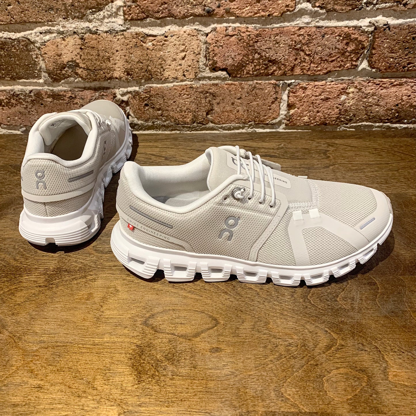 Cloud 6 Women's Pearl | White