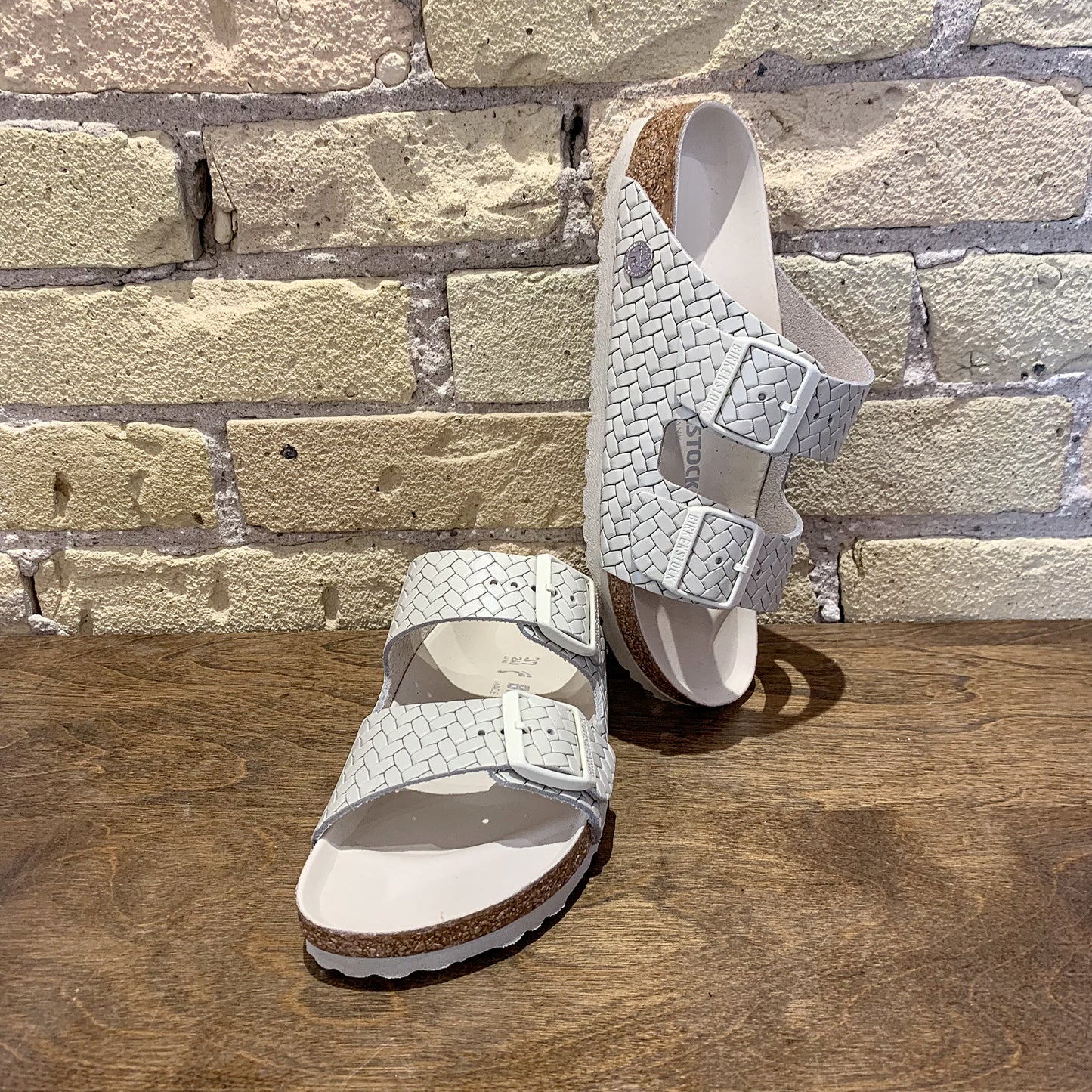 Arizona Woven Embossed Ecru Leather - shoostore