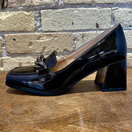 Azura Luzish Heel
