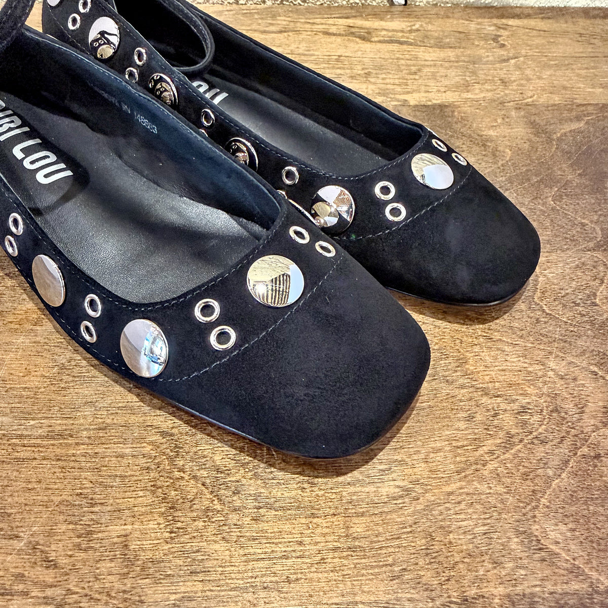 Bibi Lou Mati Pumps 25