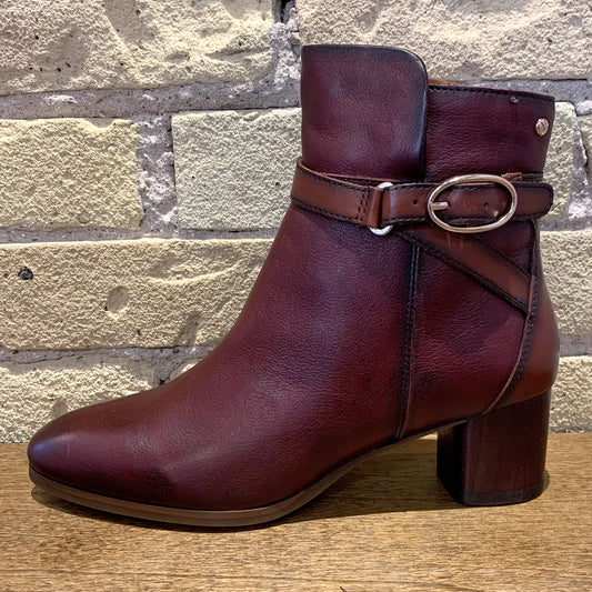 Pikolinos Calafat Ankle Boot Garnet