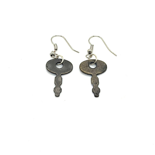 Linda Richman Oblong Lock Earring