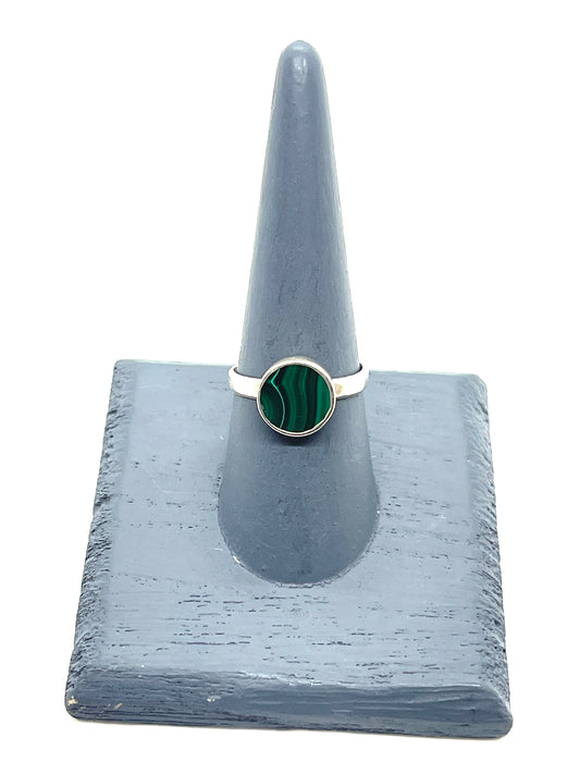 Malachite ring in sterling silver