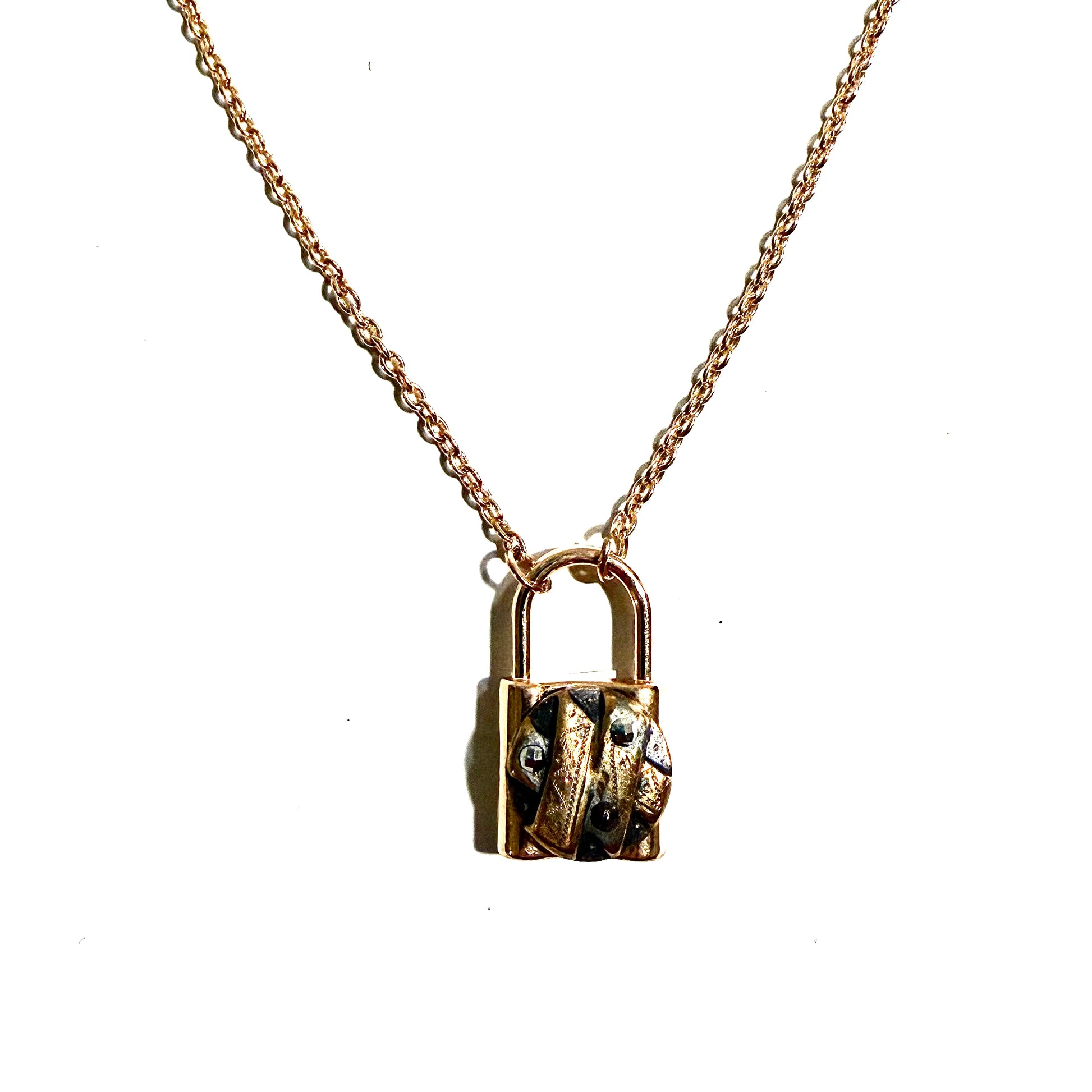JMVAC Necklace - shoostore