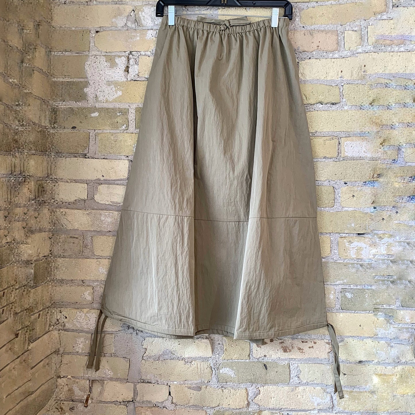 Grade & Gather Gathered Hem Skirt - shoostore