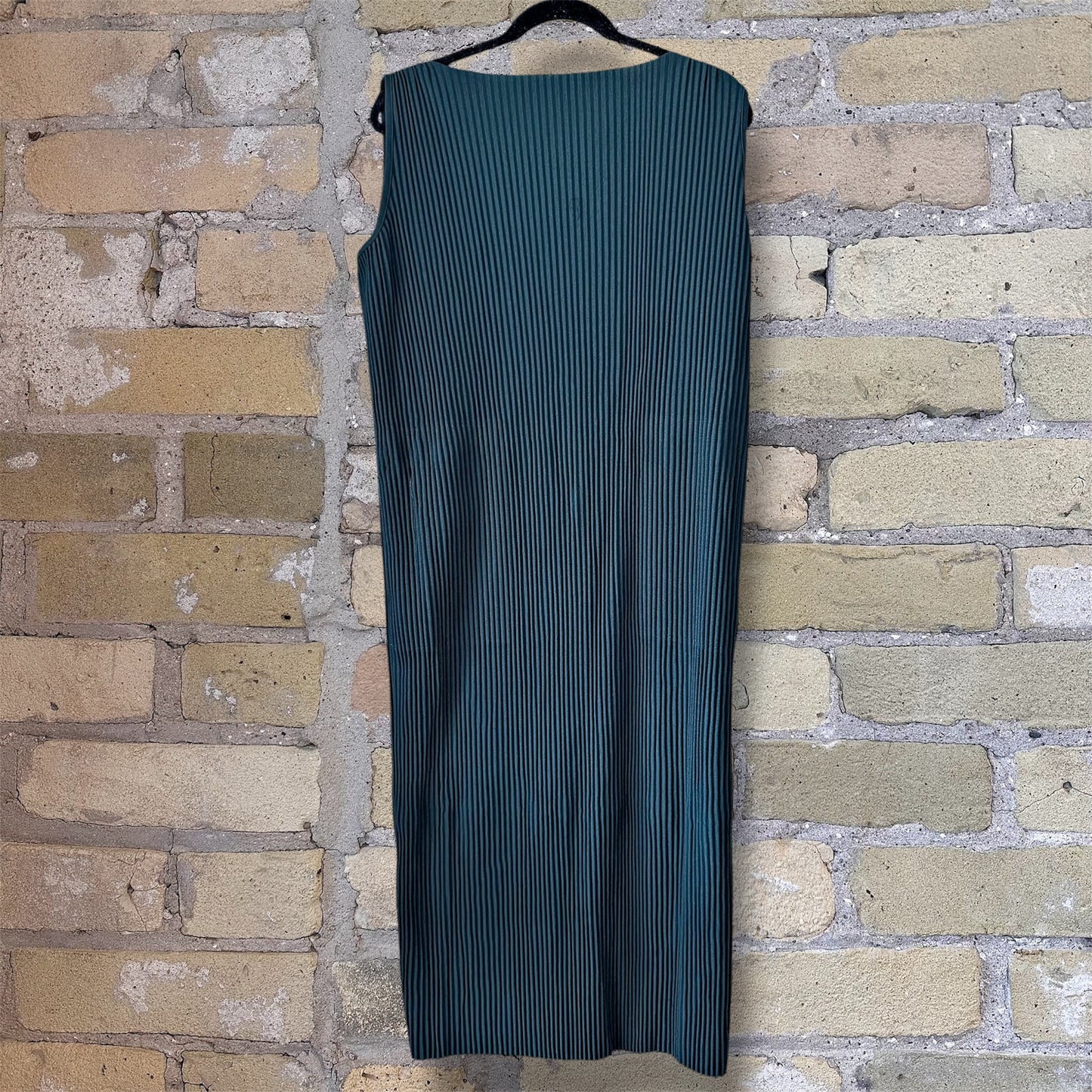 Grade & Gather Pleated Midi Dress