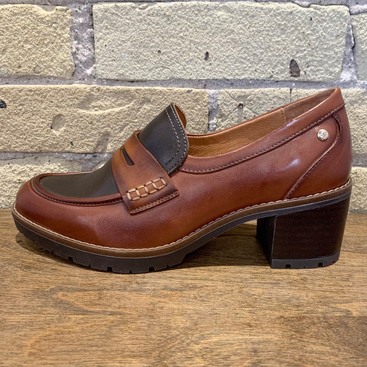 Pikolinos W7H-3873C2 Llanes Loafer Cognac